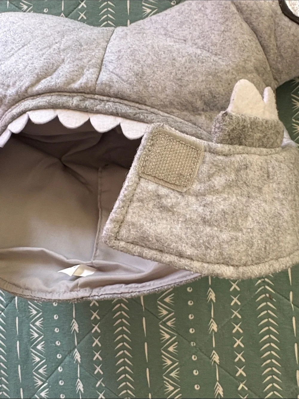 POTTERY BARN KIDS Hammerhead Shark Costume Size 4-6